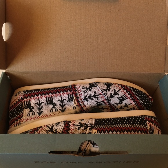 Tom’s Women’s Reindeer Alpargatas - Picture 1 of 4